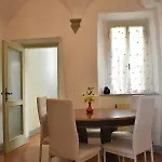 La Casa Dei Libri *