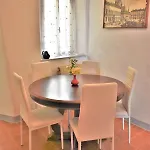 La Casa Dei Libri Апартаменты *